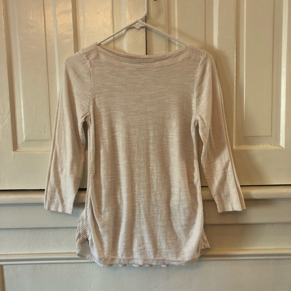 LOFT Tops - 5/$25 LOFT Mixed Media Top